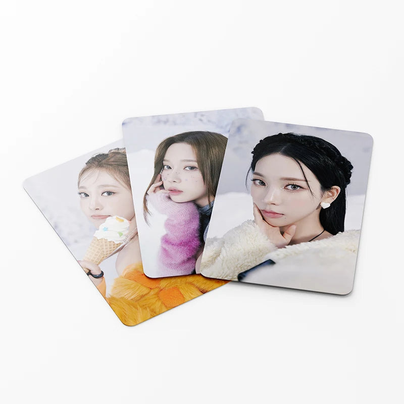 Photocards aespa - Paquet de 55 pièces (Solo & Groupe)